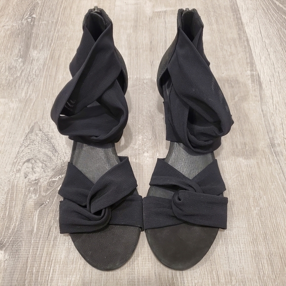 NEW Eileen FisherJoy Knotted Black Zip Sandals main image 2